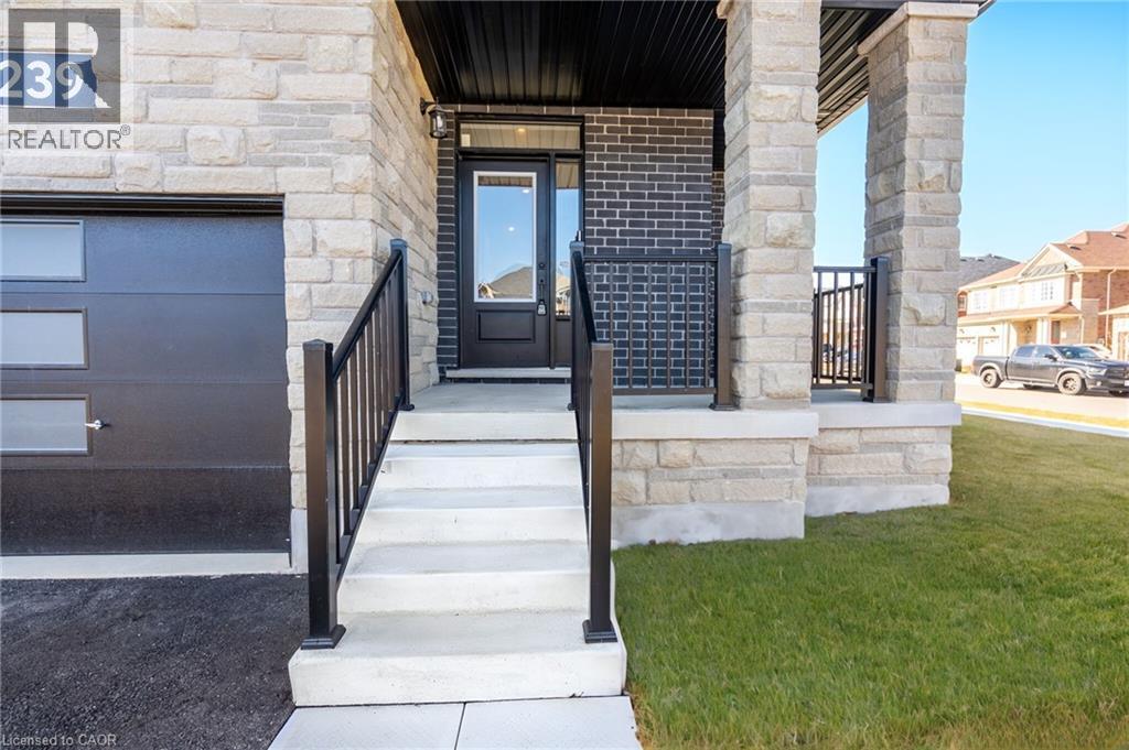 239 Lormont Boulevard, Hamilton, Ontario  L8J 0K2 - Photo 3 - 40760818