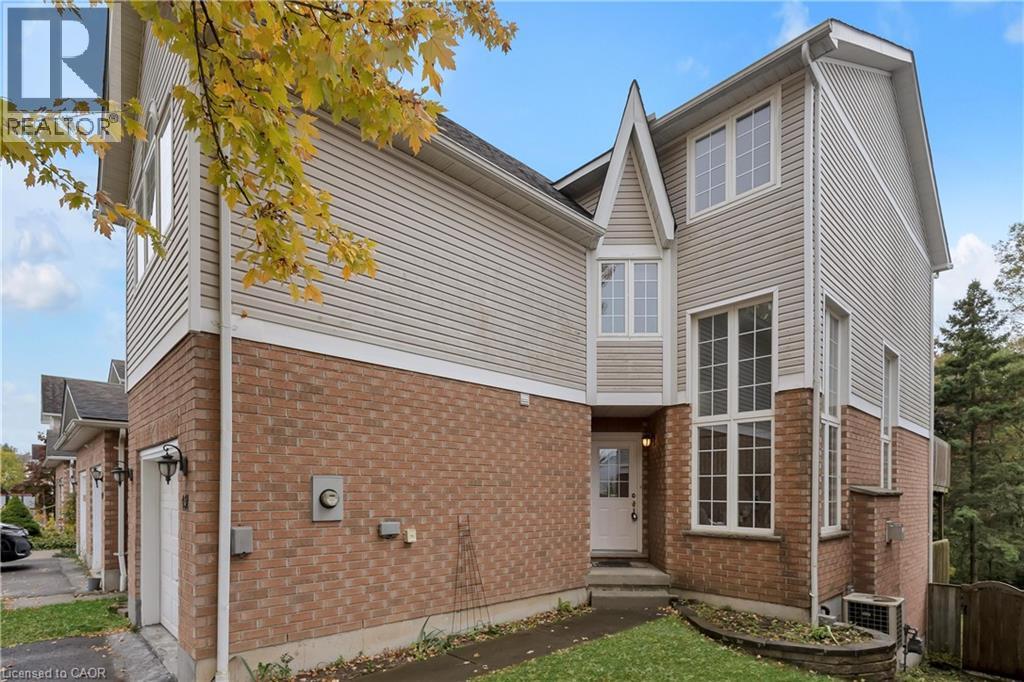 451 Laurel Gate Drive, Waterloo, Ontario  N2T 2S5 - Photo 3 - 40780454