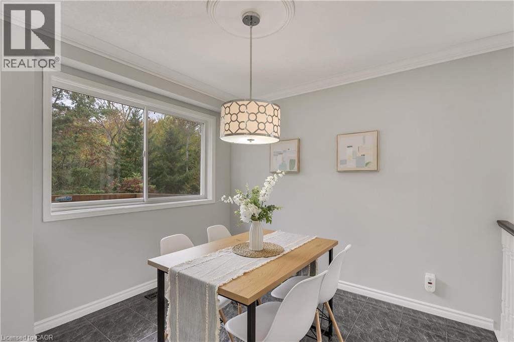 451 Laurel Gate Drive, Waterloo, Ontario  N2T 2S5 - Photo 9 - 40780454