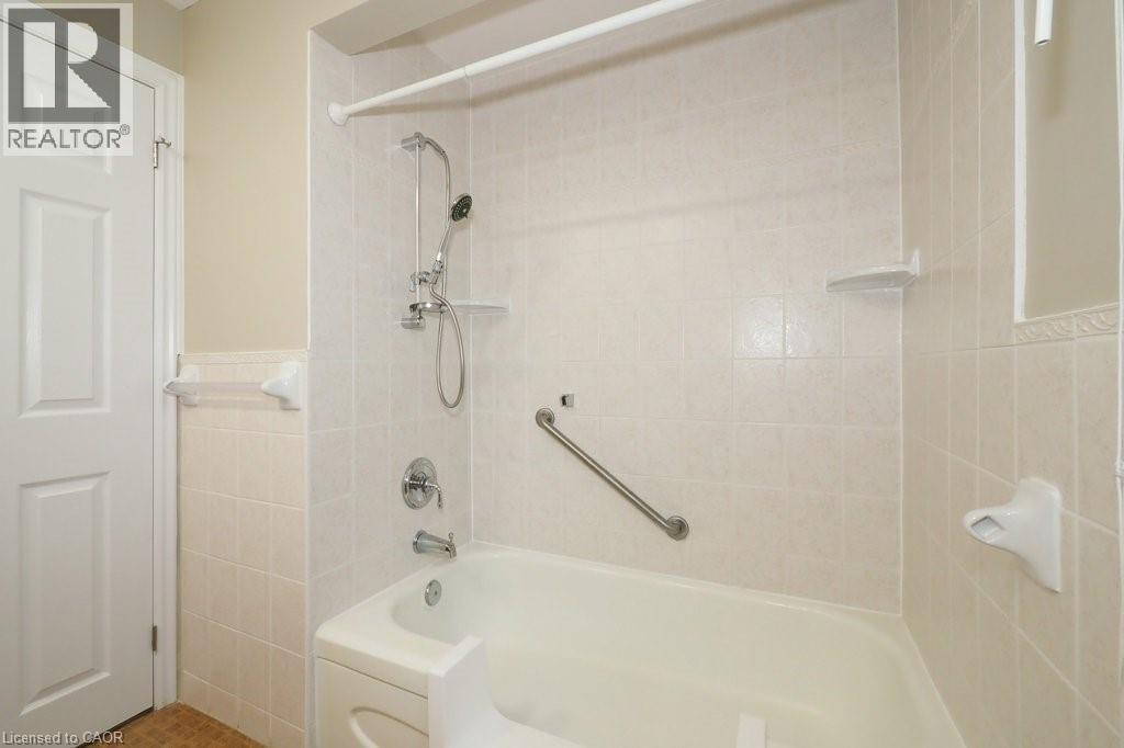 15 Niagara Road, Kitchener, Ontario  N2B 1T1 - Photo 30 - 40772984