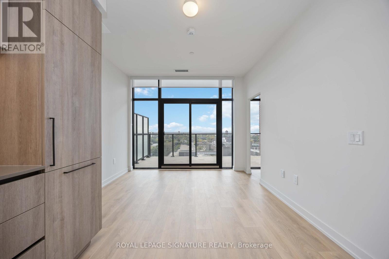 1505 - 181 STERLING ROAD, Toronto, Ontario