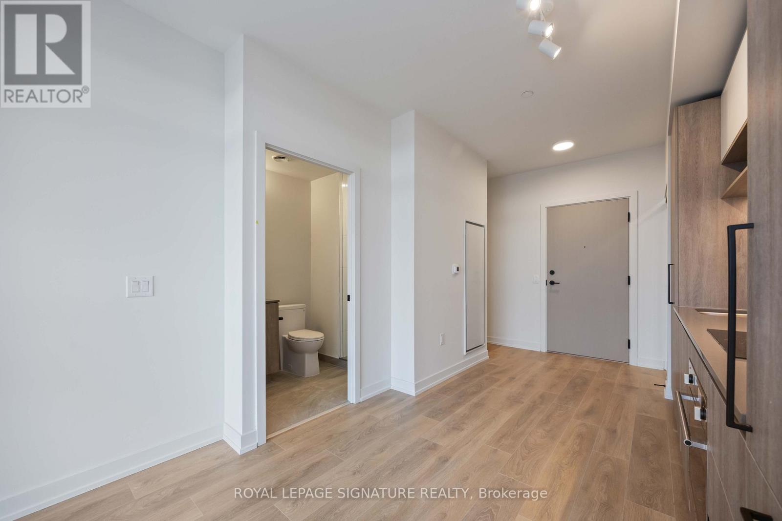1505 - 181 Sterling Road, Toronto, Ontario  M6R 0B2 - Photo 10 - C12470981