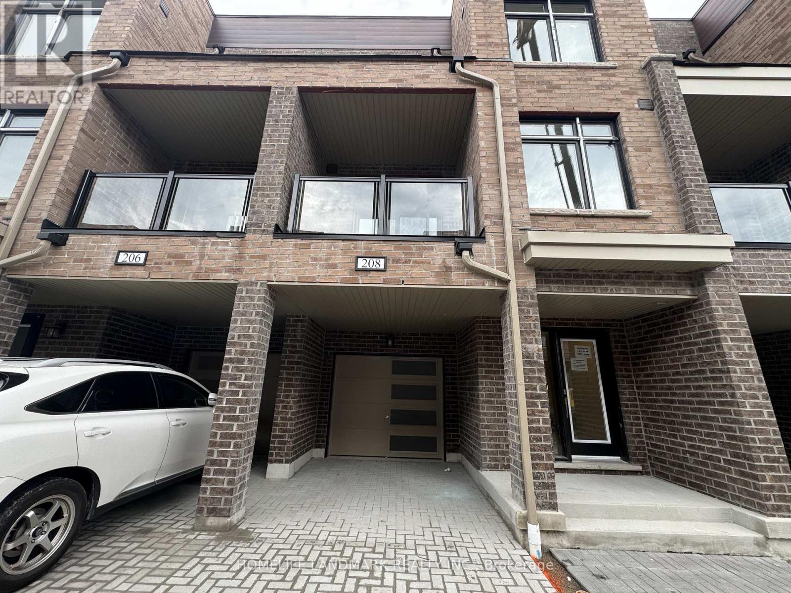 #208 - 1865 PICKERING PARKWAY, Pickering, Ontario