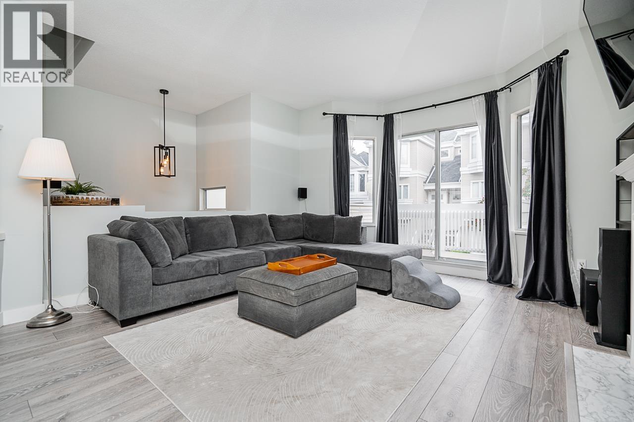 13 6700 Rumble Street, Burnaby, British Columbia  V5E 4H7 - Photo 5 - R3056302