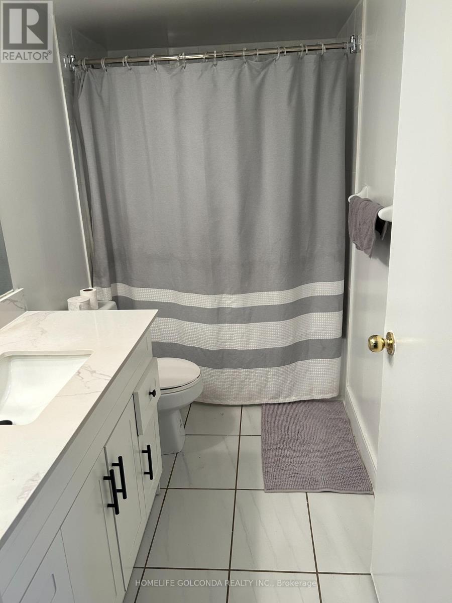 2116 - 155 Hillcrest Avenue E, Mississauga, Ontario  L5B 3Z2 - Photo 17 - W12470977
