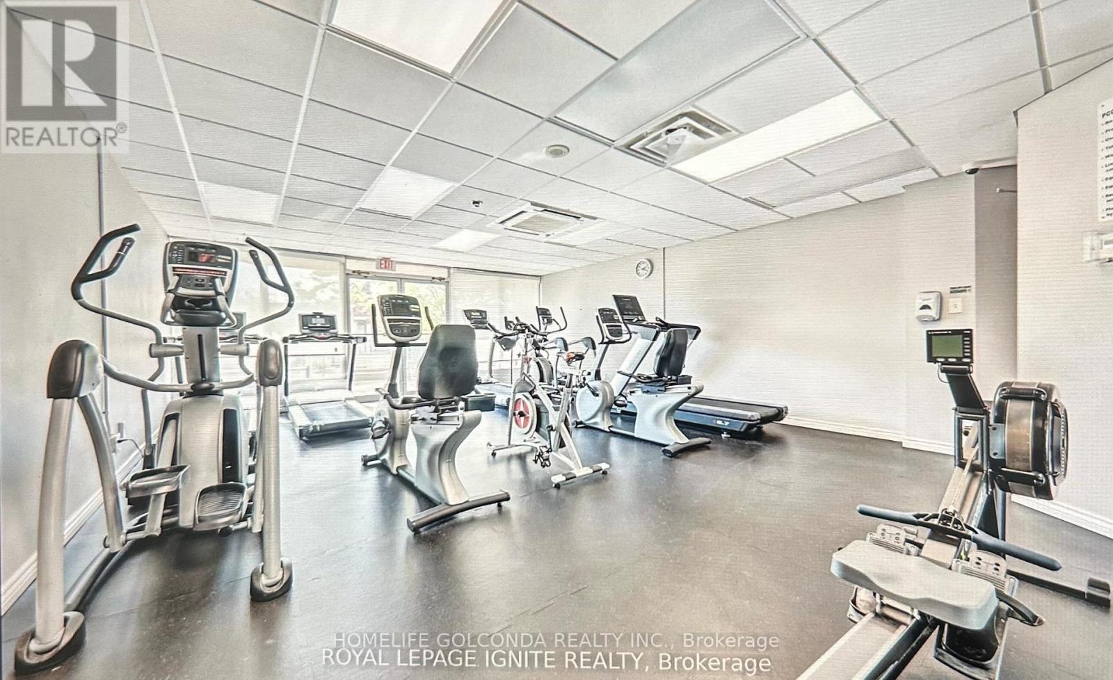 2116 - 155 Hillcrest Avenue E, Mississauga, Ontario  L5B 3Z2 - Photo 18 - W12470977