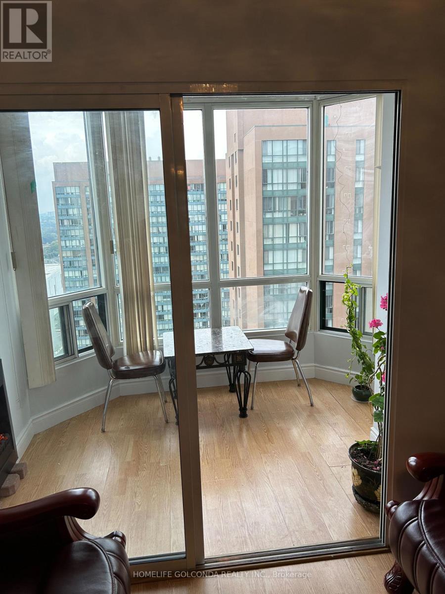 2116 - 155 Hillcrest Avenue E, Mississauga, Ontario  L5B 3Z2 - Photo 8 - W12470977