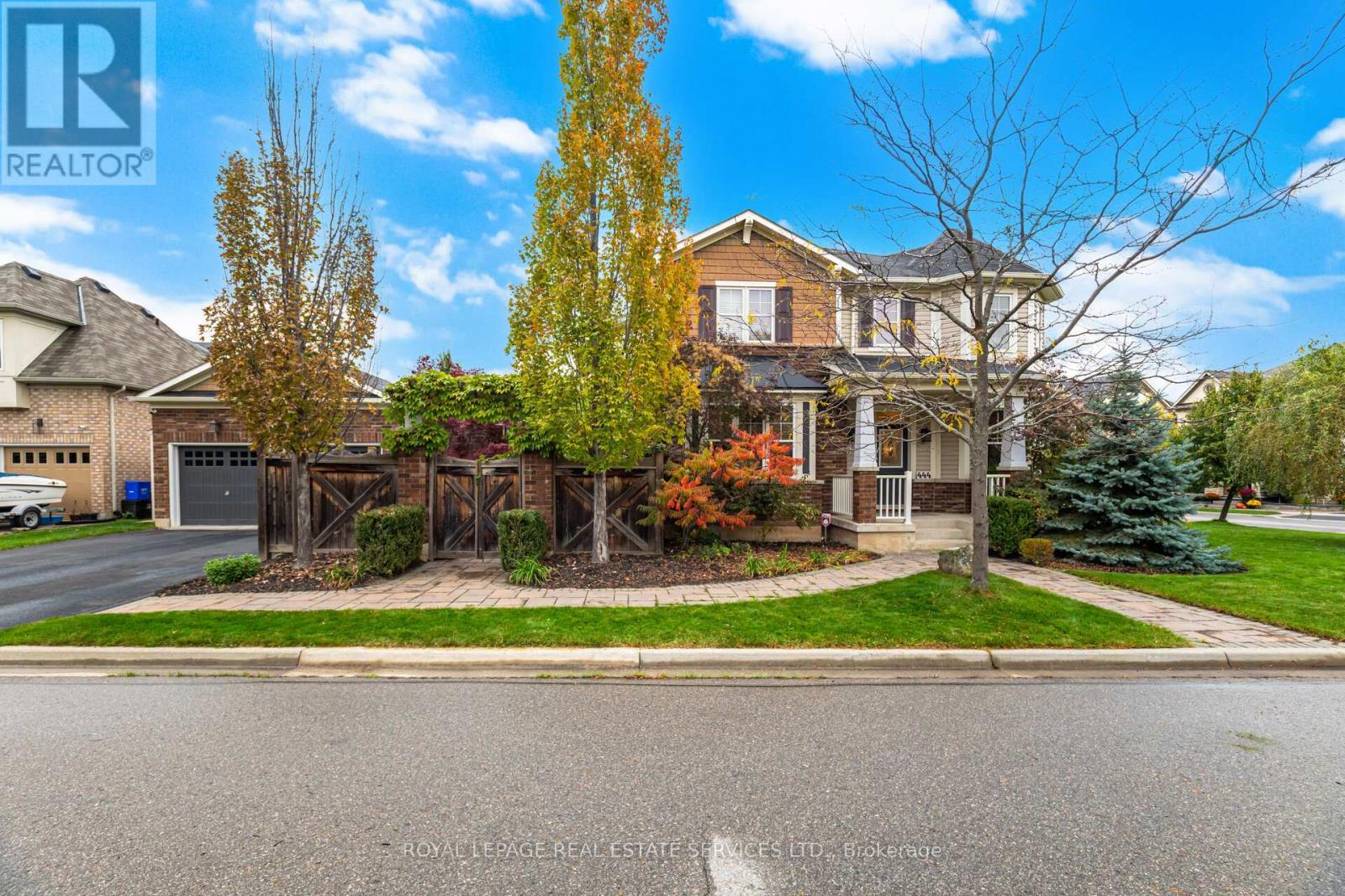 444 COOMBS COURT, Milton, Ontario