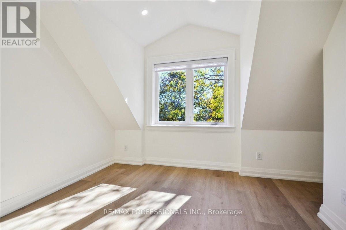 3rd Floor - 134 Argyle Street, Toronto, Ontario  M6J 1N9 - Photo 12 - C12470990