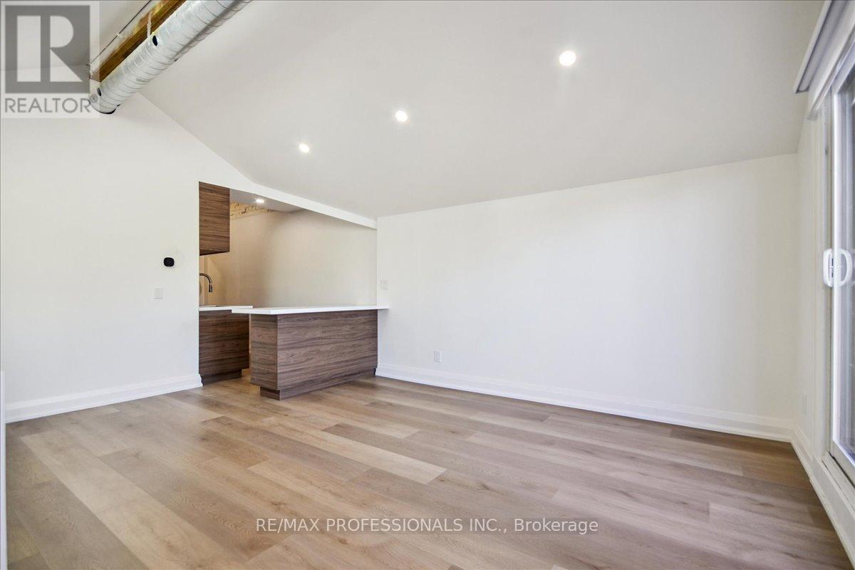3rd Floor - 134 Argyle Street, Toronto, Ontario  M6J 1N9 - Photo 15 - C12470990