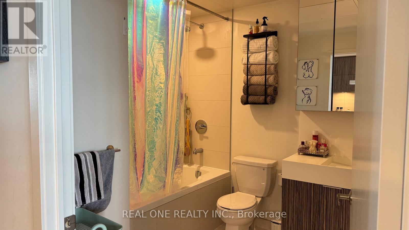 2501 - 20 Richardson Street, Toronto, Ontario  M5A 0S6 - Photo 14 - C12470997