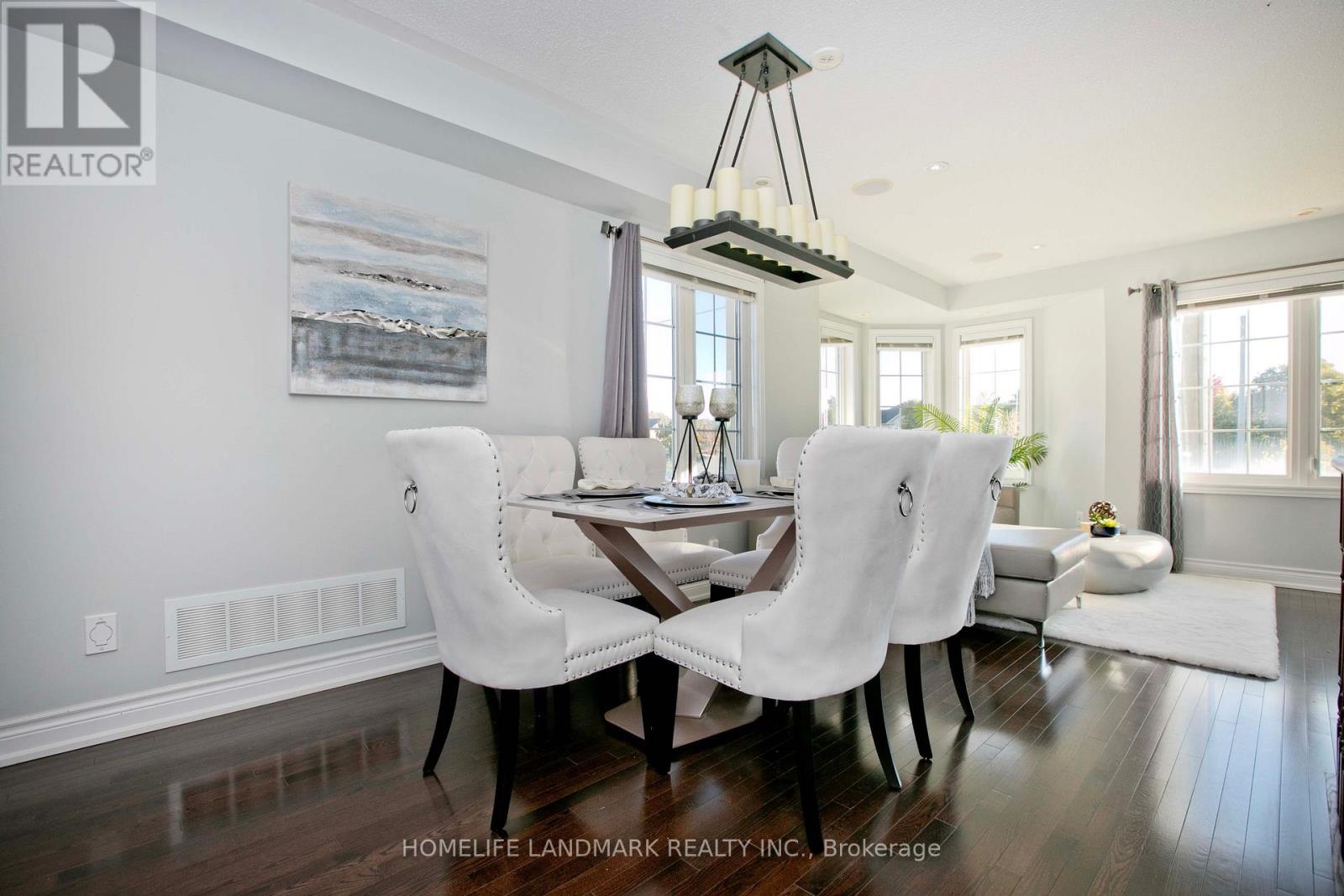 2 Percy Reesor Street, Markham, Ontario  L6C 0M7 - Photo 16 - N12470989