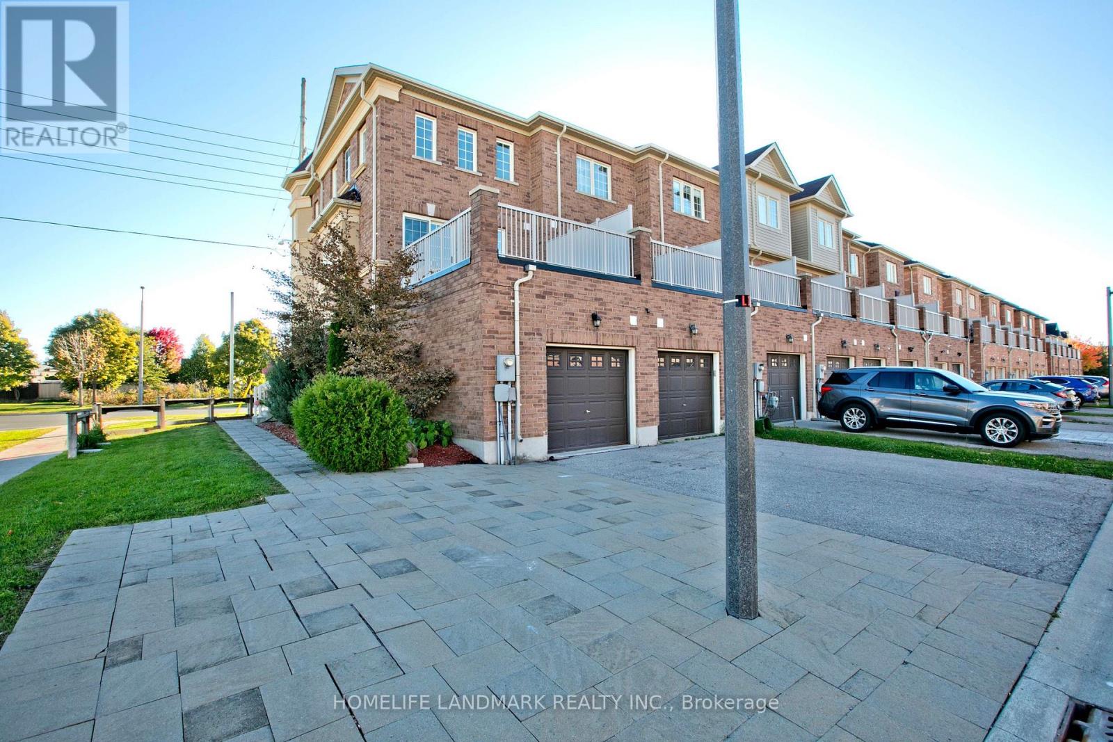 2 Percy Reesor Street, Markham, Ontario  L6C 0M7 - Photo 34 - N12470989