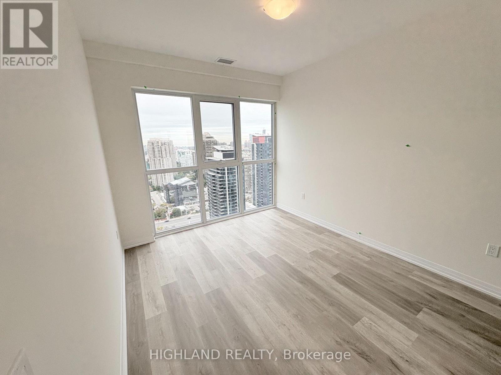 2803 - 15 Watergarden Drive, Mississauga, Ontario  L5R 0H4 - Photo 10 - W12470987