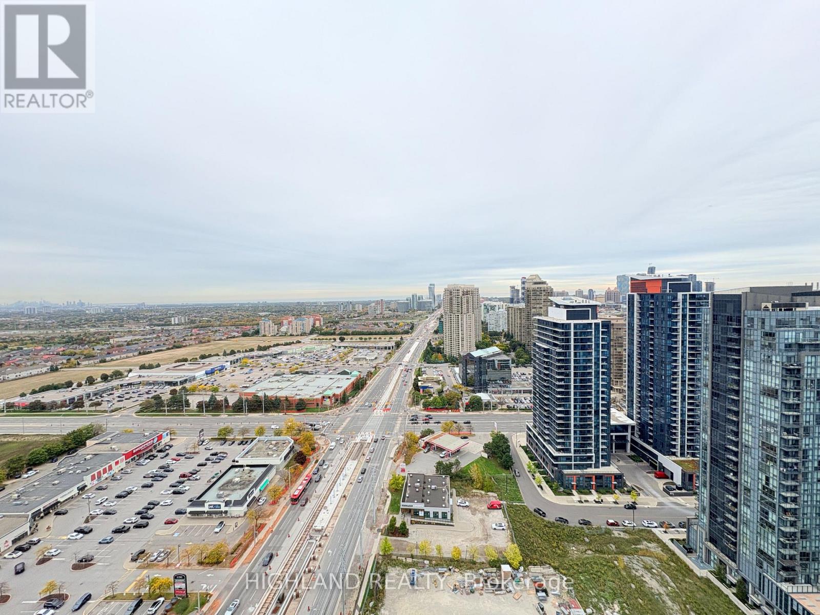 2803 - 15 Watergarden Drive, Mississauga, Ontario  L5R 0H4 - Photo 13 - W12470987