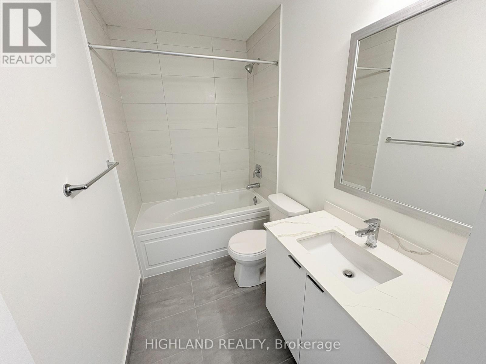 2803 - 15 Watergarden Drive, Mississauga, Ontario  L5R 0H4 - Photo 7 - W12470987