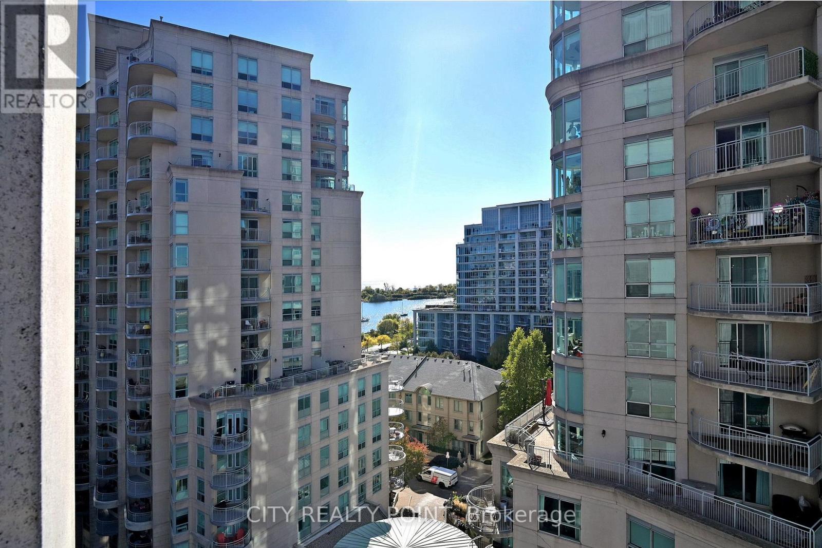 1006 - 2087 Lake Shore Boulevard W, Toronto, Ontario  M8V 4G3 - Photo 19 - W12470992