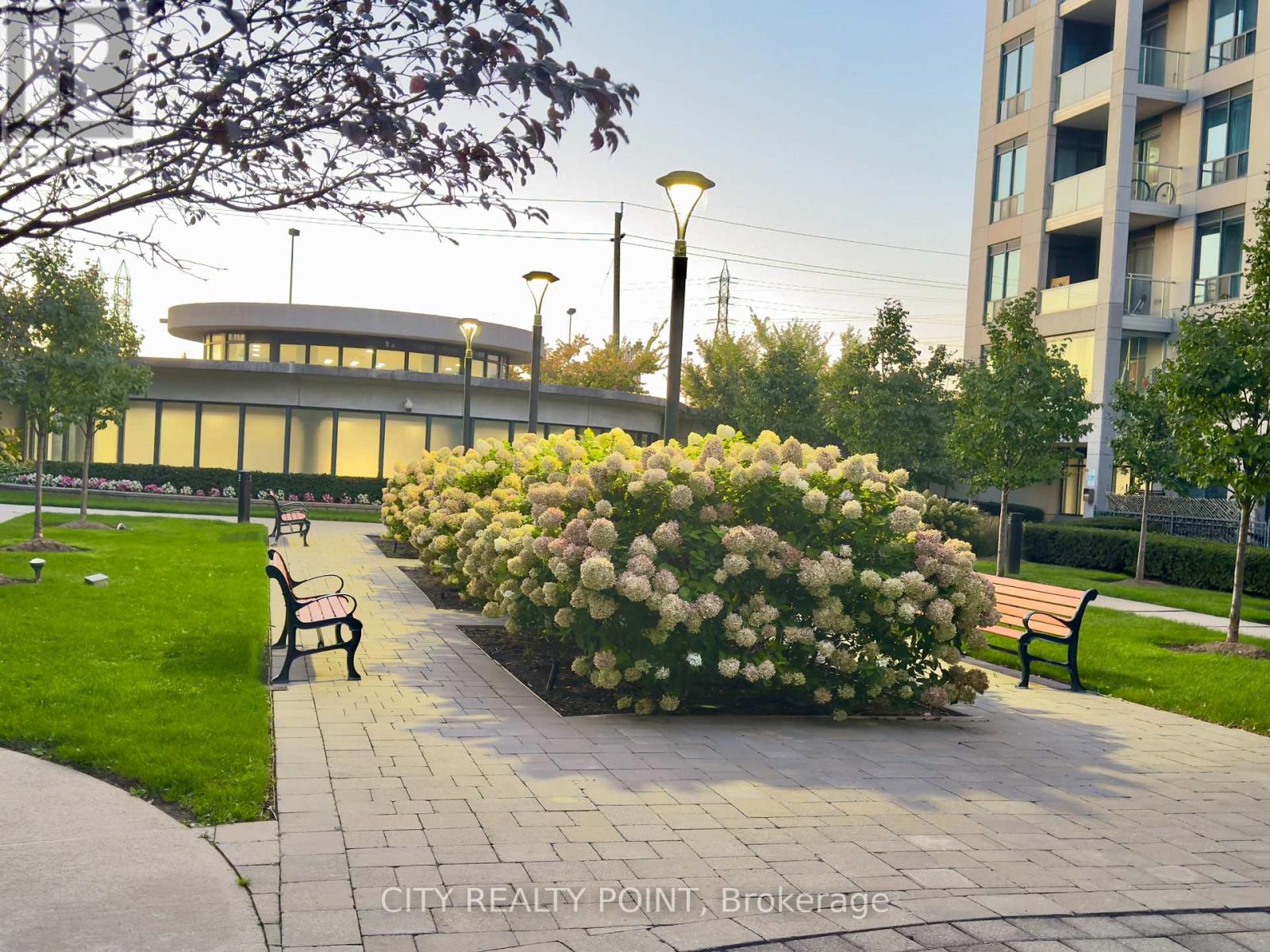 1006 - 2087 Lake Shore Boulevard W, Toronto, Ontario  M8V 4G3 - Photo 36 - W12470992