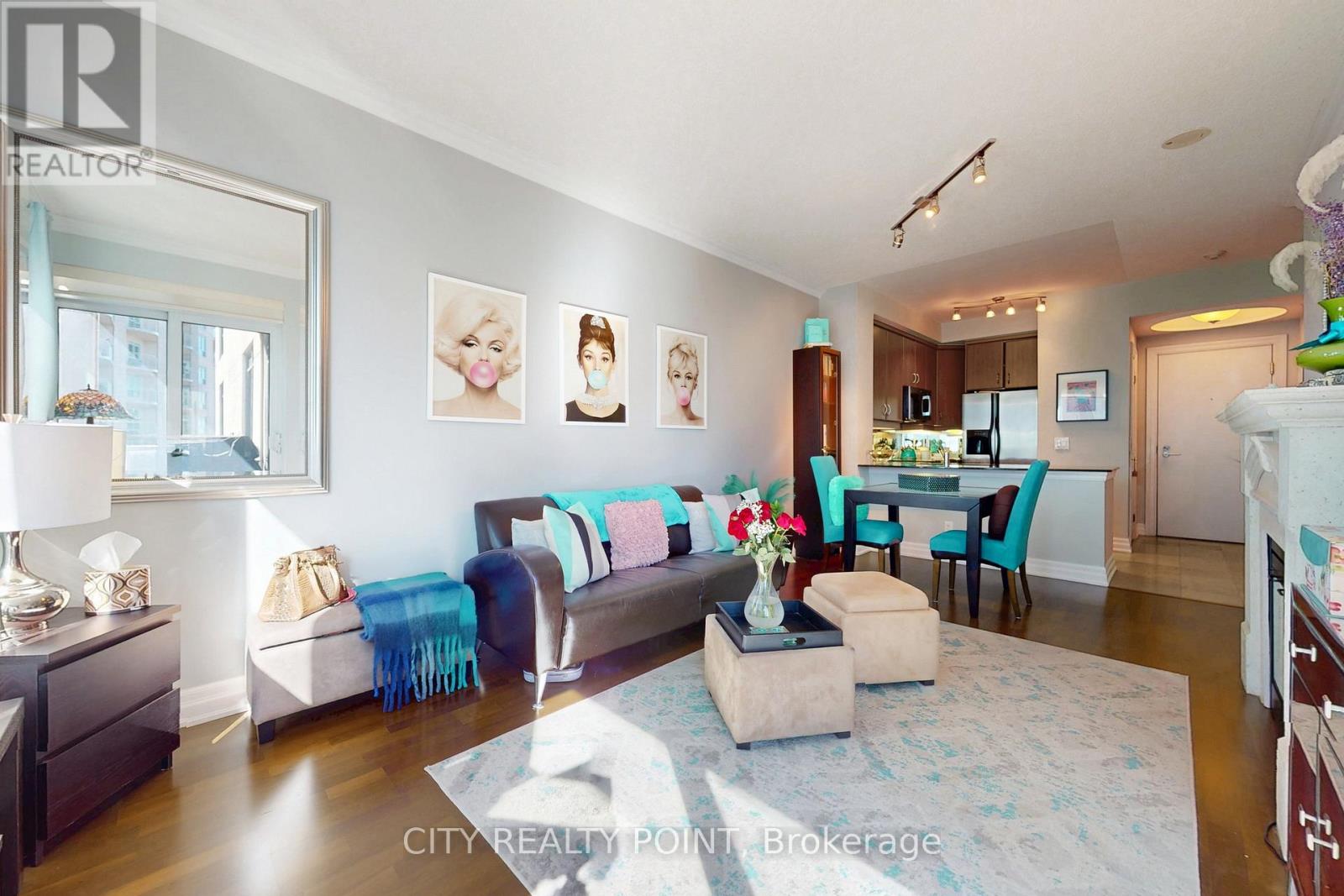 1006 - 2087 Lake Shore Boulevard W, Toronto, Ontario  M8V 4G3 - Photo 5 - W12470992