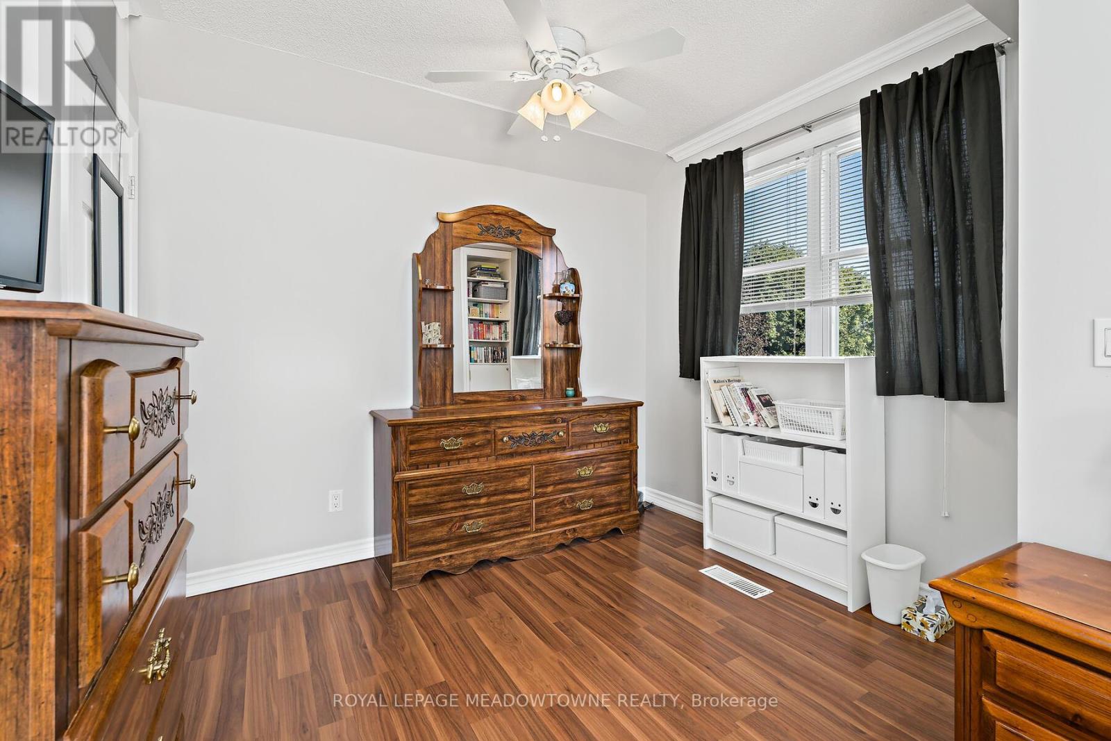 7 Temple Road, Halton Hills, Ontario  L7G 3J6 - Photo 23 - W12471001