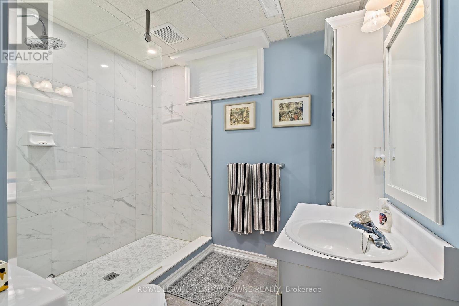 7 Temple Road, Halton Hills, Ontario  L7G 3J6 - Photo 32 - W12471001