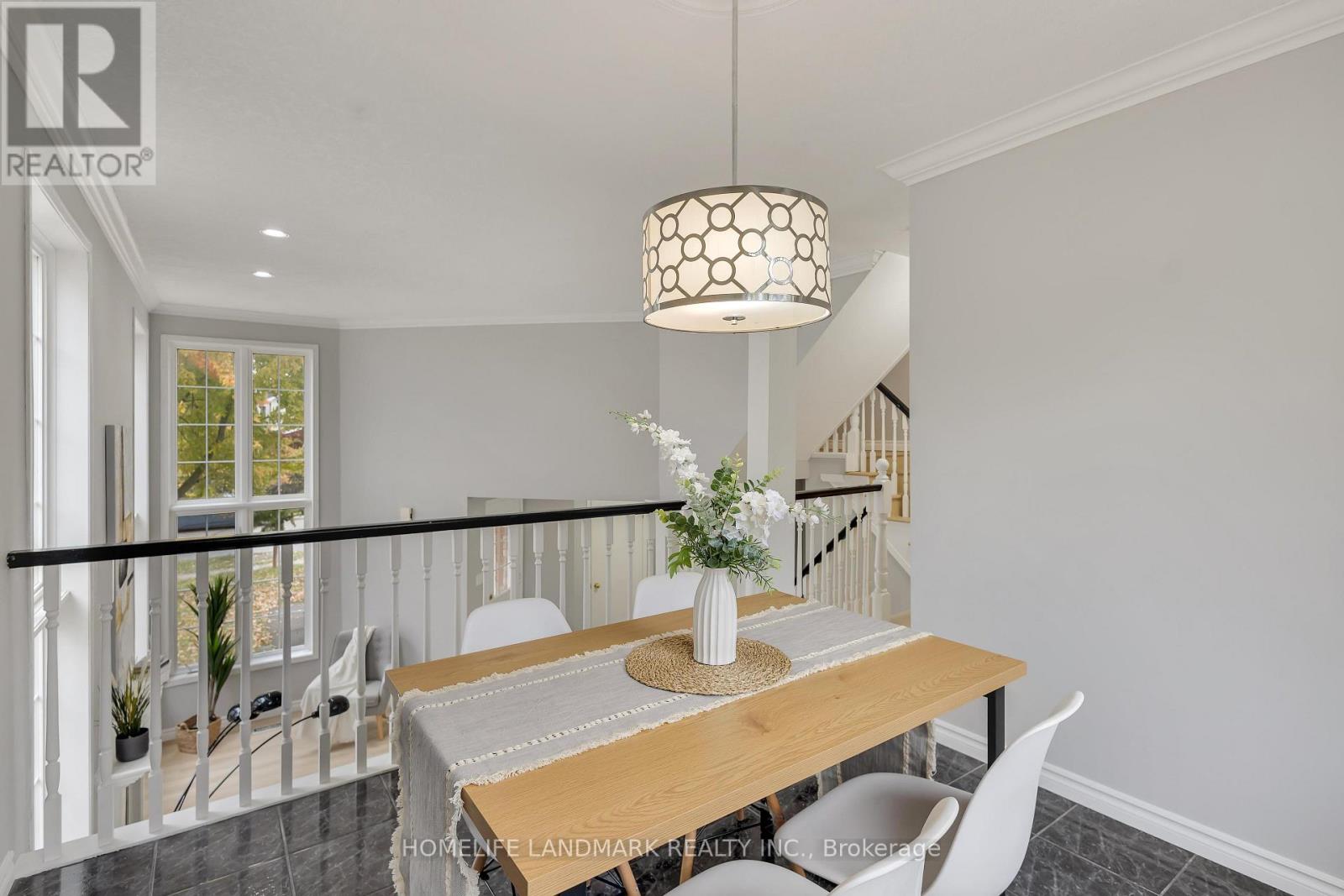 451 Laurel Gate Drive, Waterloo, Ontario  N2T 2S5 - Photo 12 - X12470998