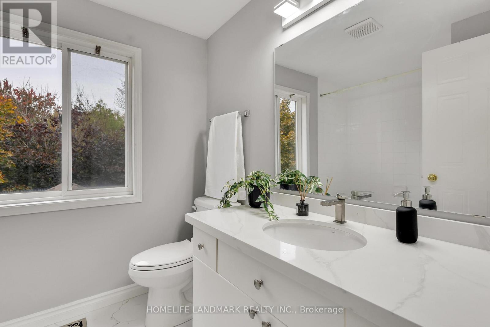 451 Laurel Gate Drive, Waterloo, Ontario  N2T 2S5 - Photo 27 - X12470998