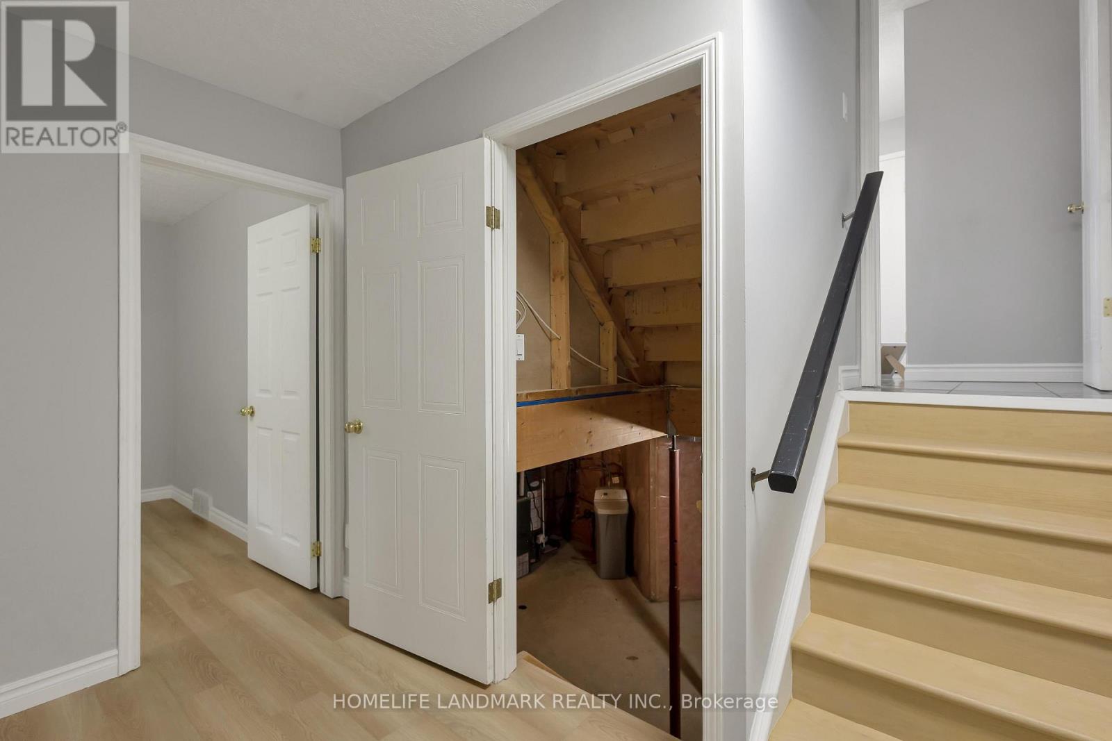 451 Laurel Gate Drive, Waterloo, Ontario  N2T 2S5 - Photo 28 - X12470998