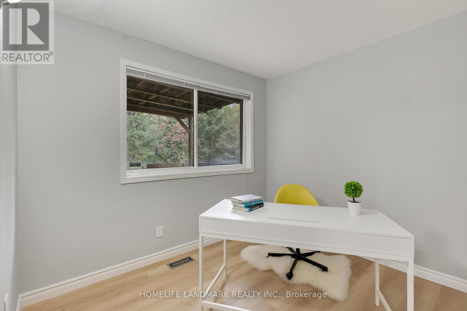 451 Laurel Gate Drive, Waterloo, Ontario  N2T 2S5 - Photo 29 - X12470998