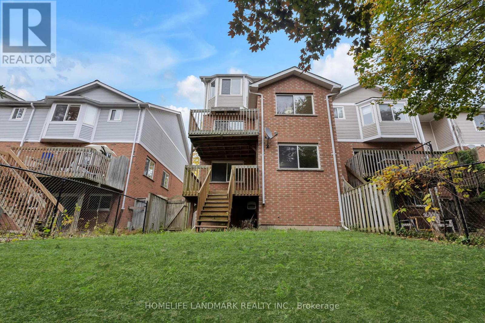 451 Laurel Gate Drive, Waterloo, Ontario  N2T 2S5 - Photo 33 - X12470998