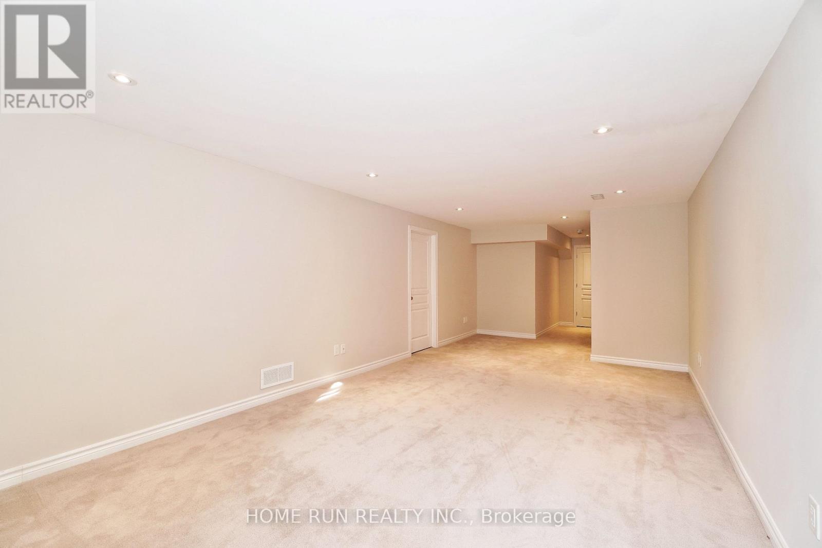 172 Larimar Circle, Ottawa, Ontario  K1X 0B6 - Photo 32 - X12471006