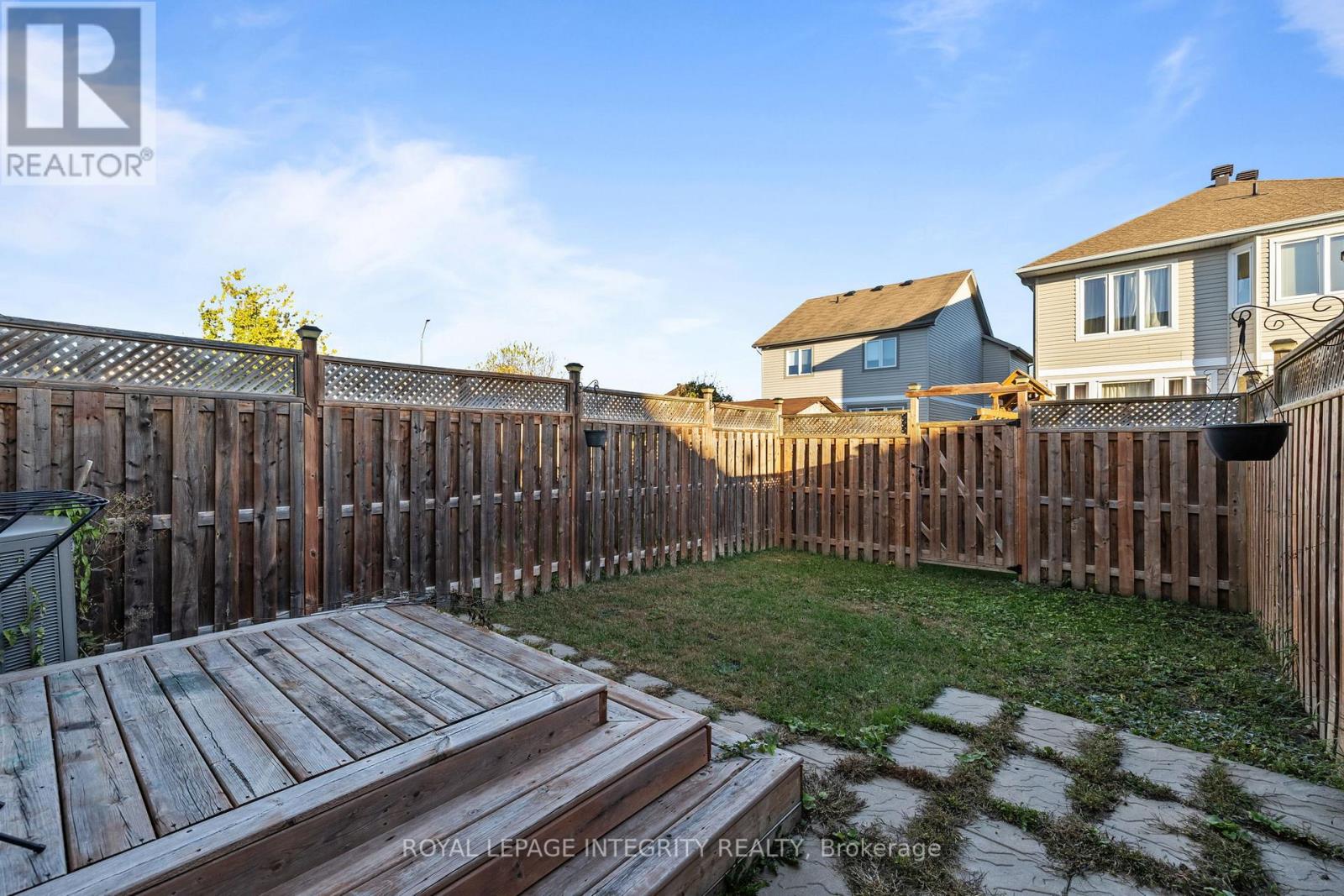 31 Desmond Trudeau Street, Arnprior, Ontario  K7S 3G9 - Photo 30 - X12471007