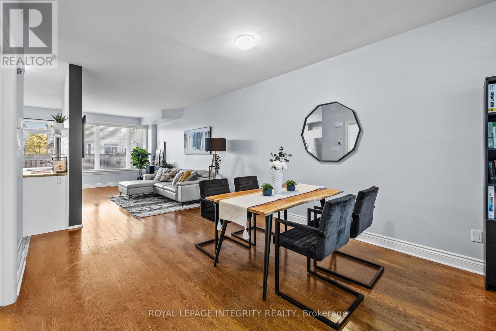31 Desmond Trudeau Street, Arnprior, Ontario  K7S 3G9 - Photo 6 - X12471007
