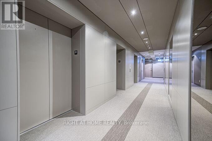 6306 - 88 Harbour Street, Toronto, Ontario  M5J 0C3 - Photo 4 - C12471009