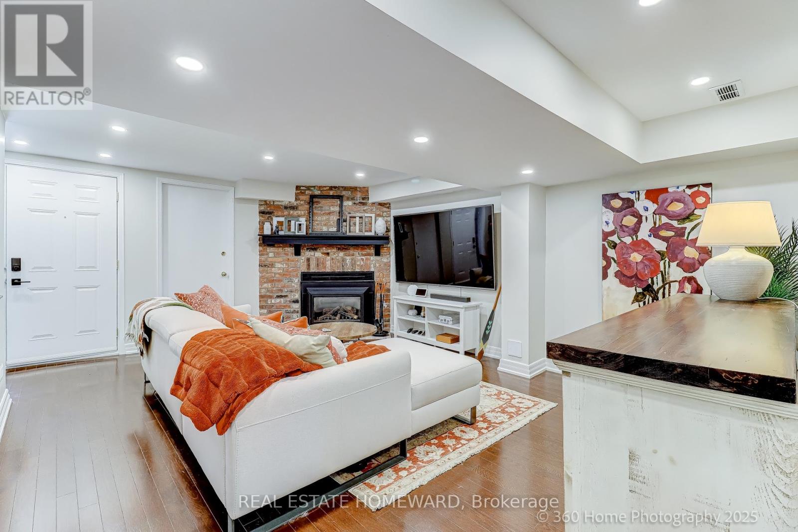 42 Rodeo Pathway, Toronto, Ontario  M1N 4C9 - Photo 4 - E12471002
