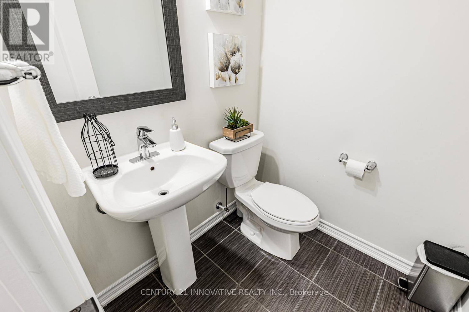 95 Milt Storey Lane, Whitchurch-Stouffville, Ontario  L4A 1Y4 - Photo 18 - N12471008
