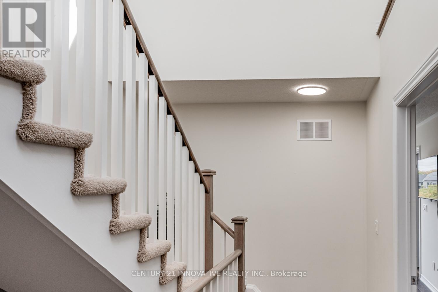 95 Milt Storey Lane, Whitchurch-Stouffville, Ontario  L4A 1Y4 - Photo 19 - N12471008