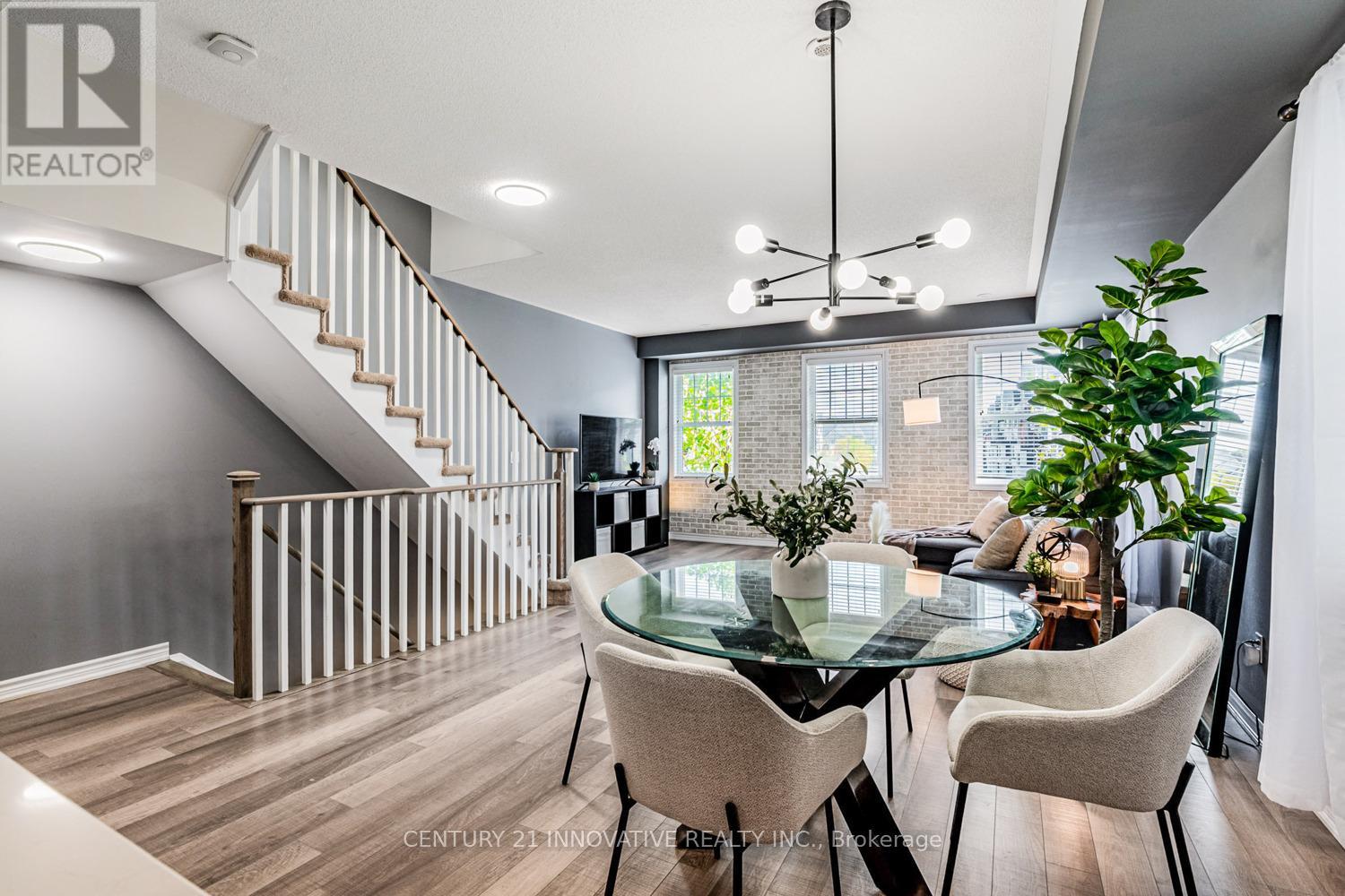 95 Milt Storey Lane, Whitchurch-Stouffville, Ontario  L4A 1Y4 - Photo 5 - N12471008