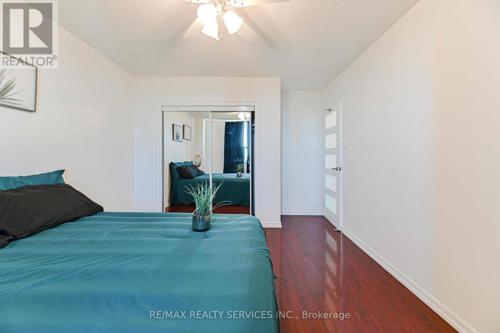 704 - 3390 Weston Road, Toronto, Ontario  M9M 2X3 - Photo 20 - W12471012