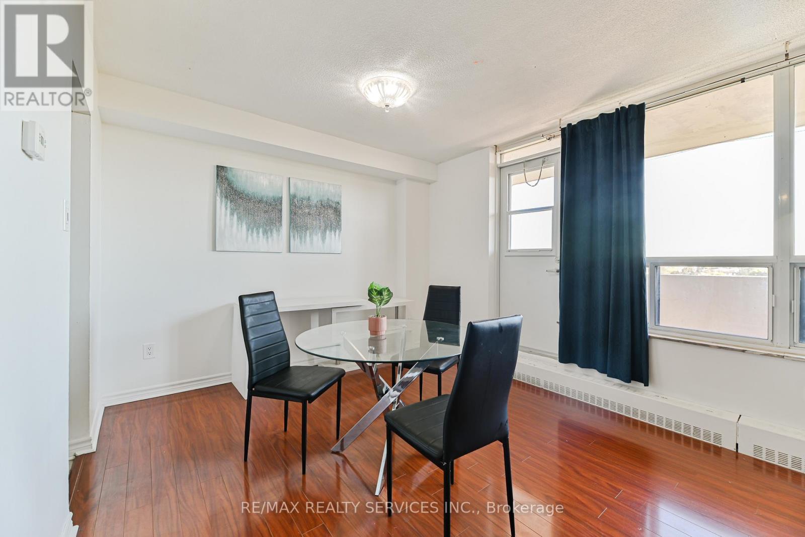704 - 3390 Weston Road, Toronto, Ontario  M9M 2X3 - Photo 9 - W12471012
