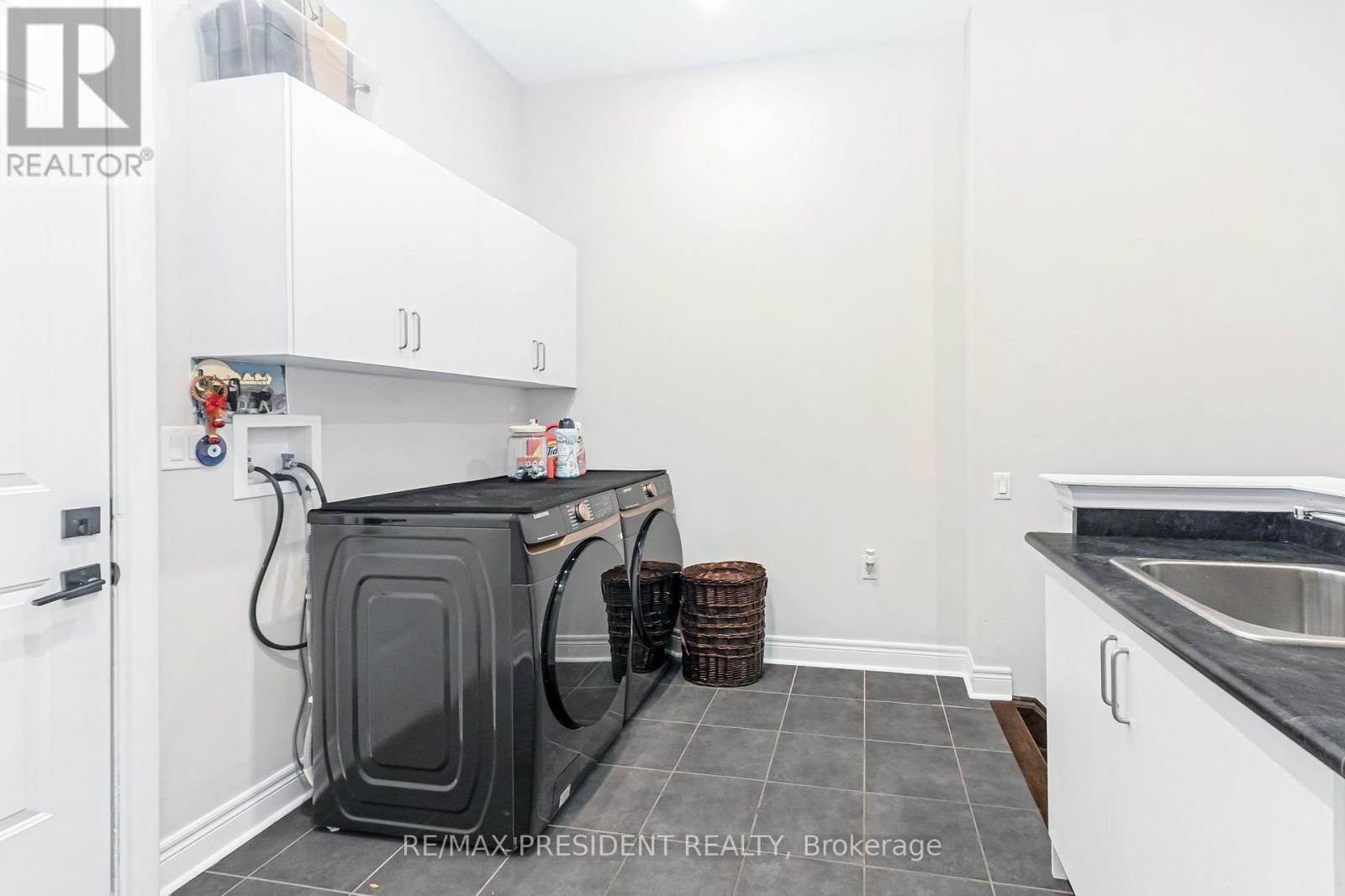5 Sea Cliff Crescent, Brampton, Ontario  L6T 0G4 - Photo 28 - W12471014