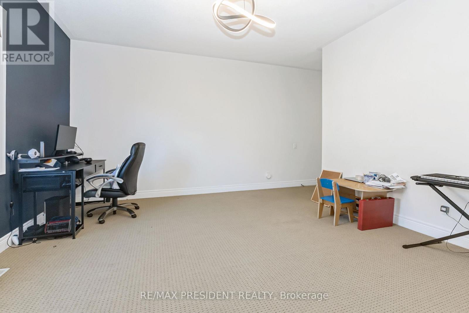 5 Sea Cliff Crescent, Brampton, Ontario  L6T 0G4 - Photo 34 - W12471014
