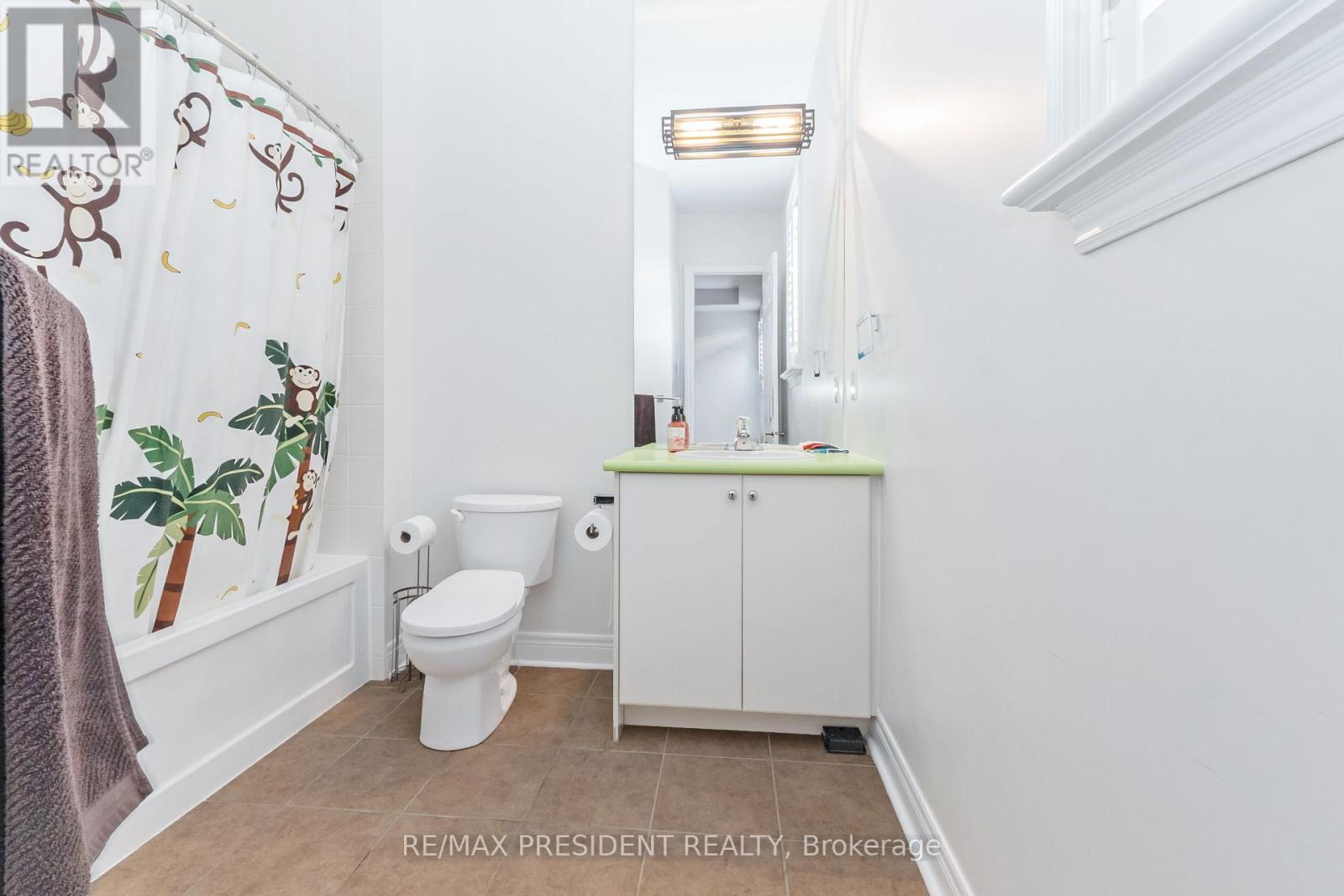 5 Sea Cliff Crescent, Brampton, Ontario  L6T 0G4 - Photo 36 - W12471014