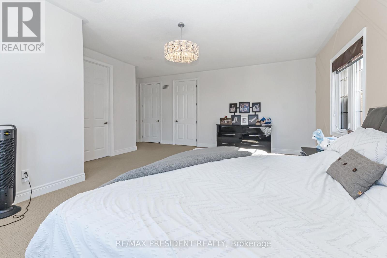 5 Sea Cliff Crescent, Brampton, Ontario  L6T 0G4 - Photo 41 - W12471014