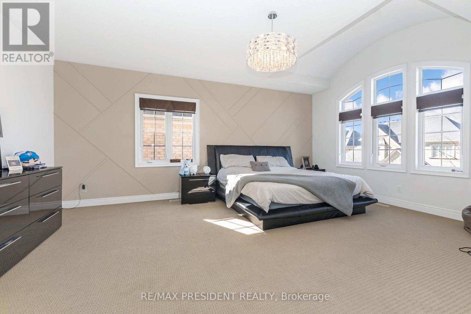 5 Sea Cliff Crescent, Brampton, Ontario  L6T 0G4 - Photo 43 - W12471014