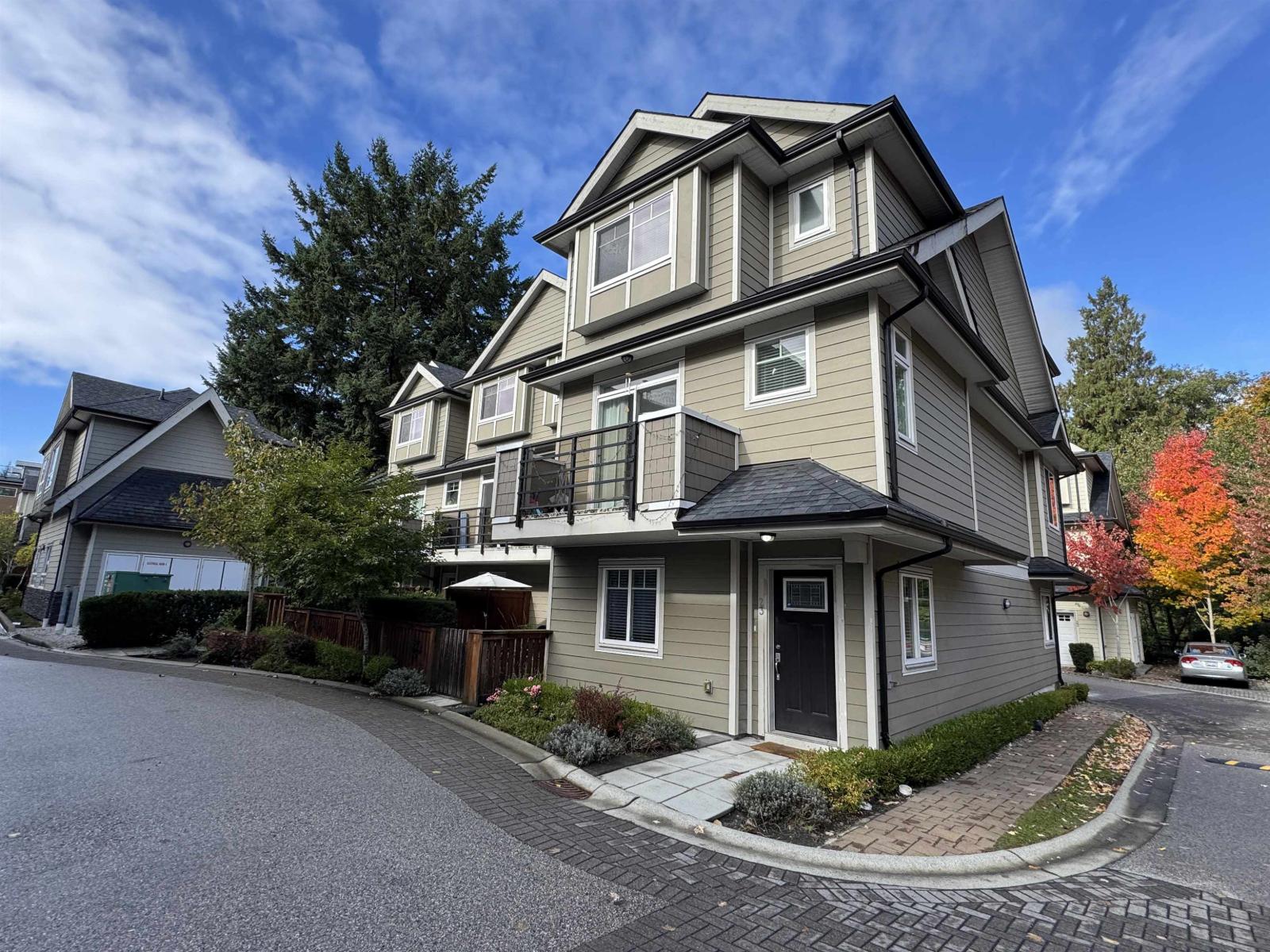 23 14285 64 Avenue, Surrey, British Columbia  V3W 1Z2 - Photo 2 - R3057021