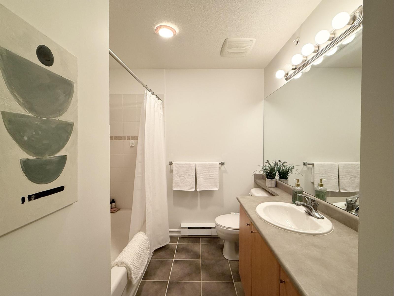 403 10088 148 Street, Surrey, British Columbia V3R 3M9 - Photo 24 - R3051388