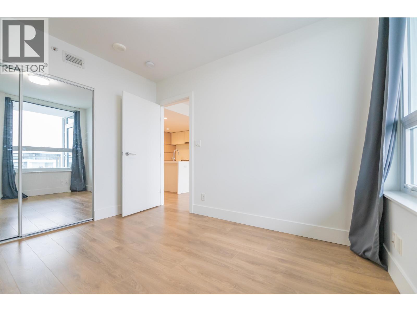 1410 5508 Hollybridge Way, Richmond, British Columbia  V7C 0C7 - Photo 12 - R3059315