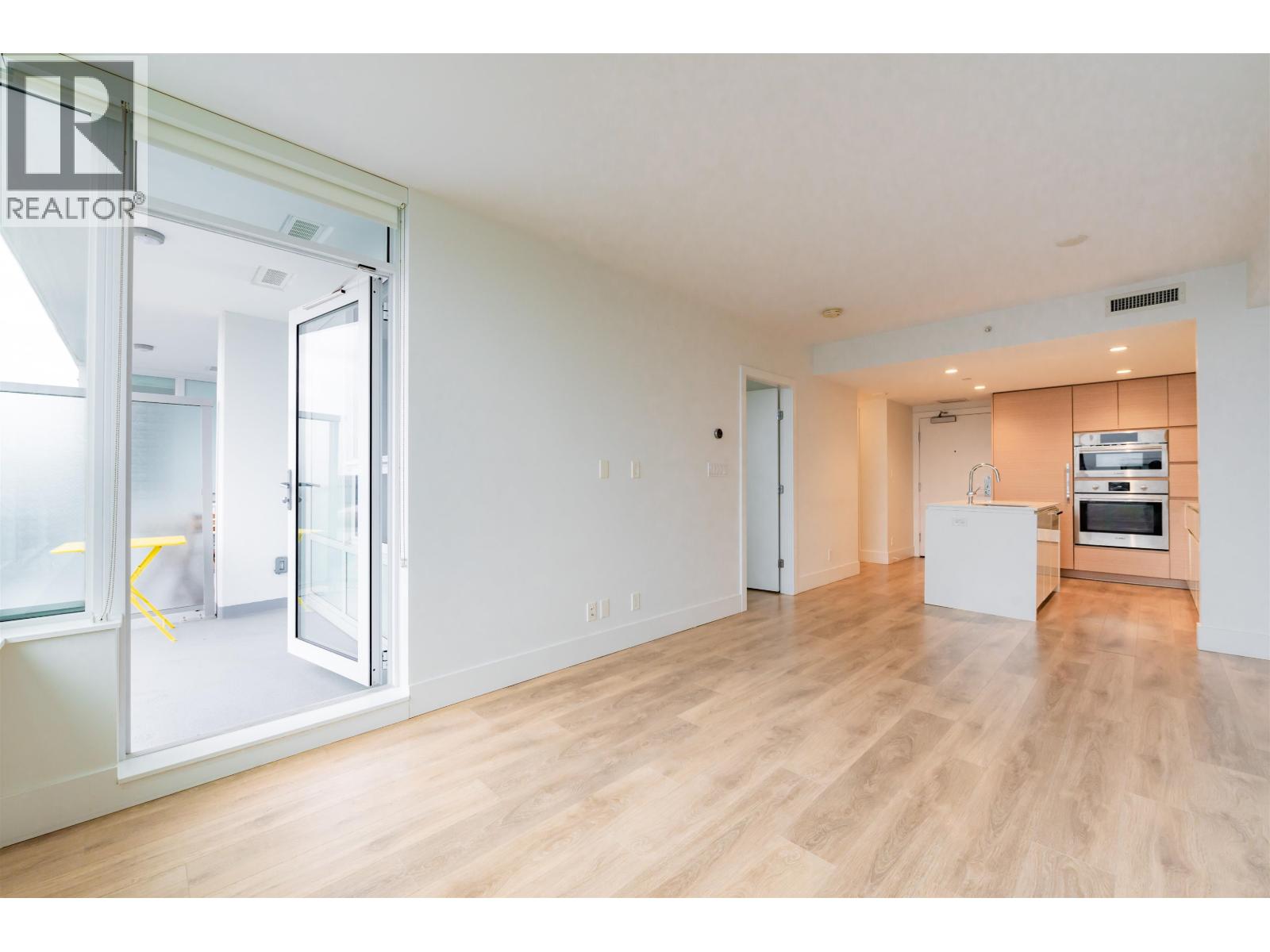 1410 5508 Hollybridge Way, Richmond, British Columbia  V7C 0C7 - Photo 2 - R3059315