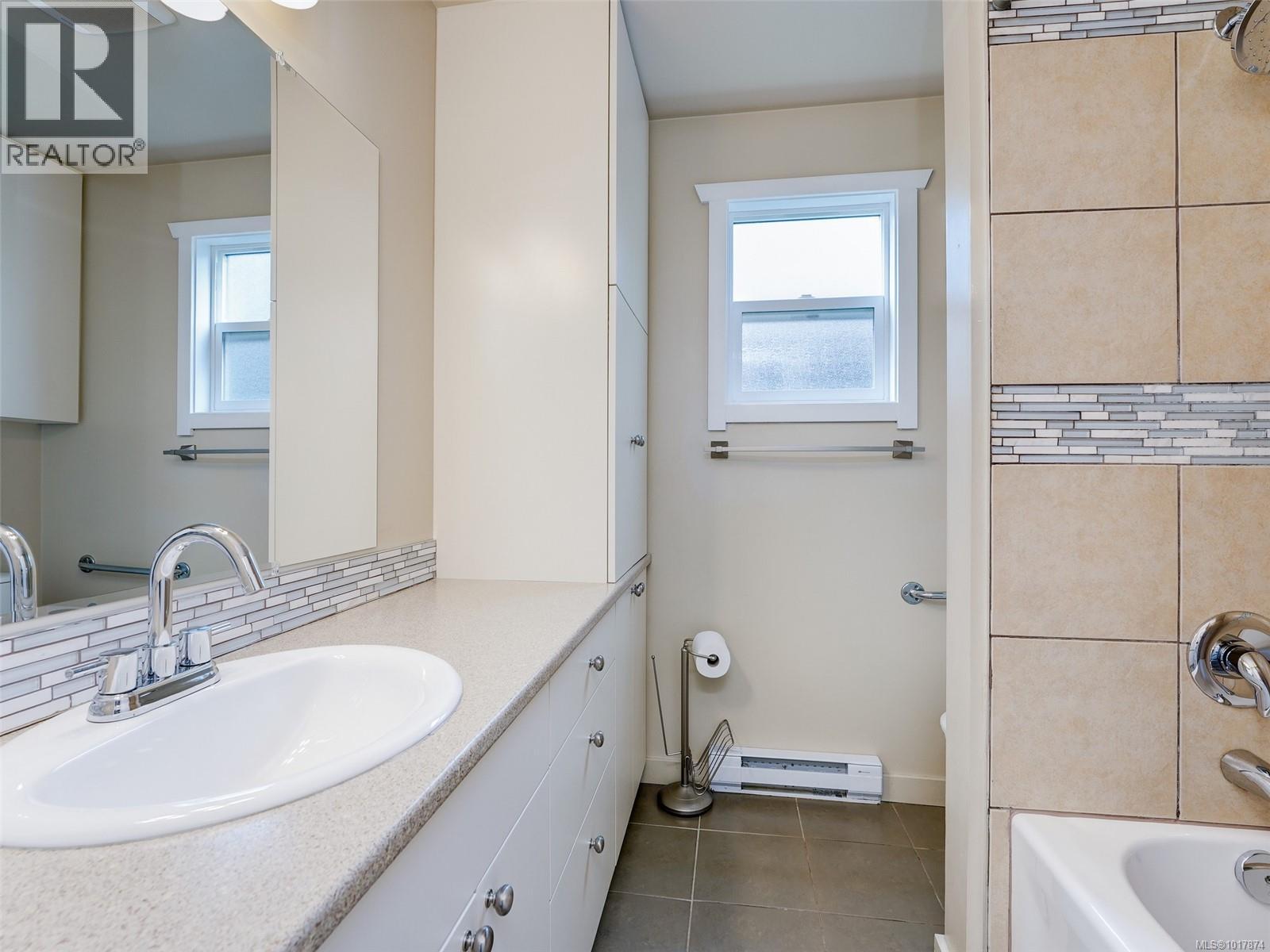 6989 Grant Rd W, Sooke, British Columbia  V9Z 0P1 - Photo 13 - 1017874